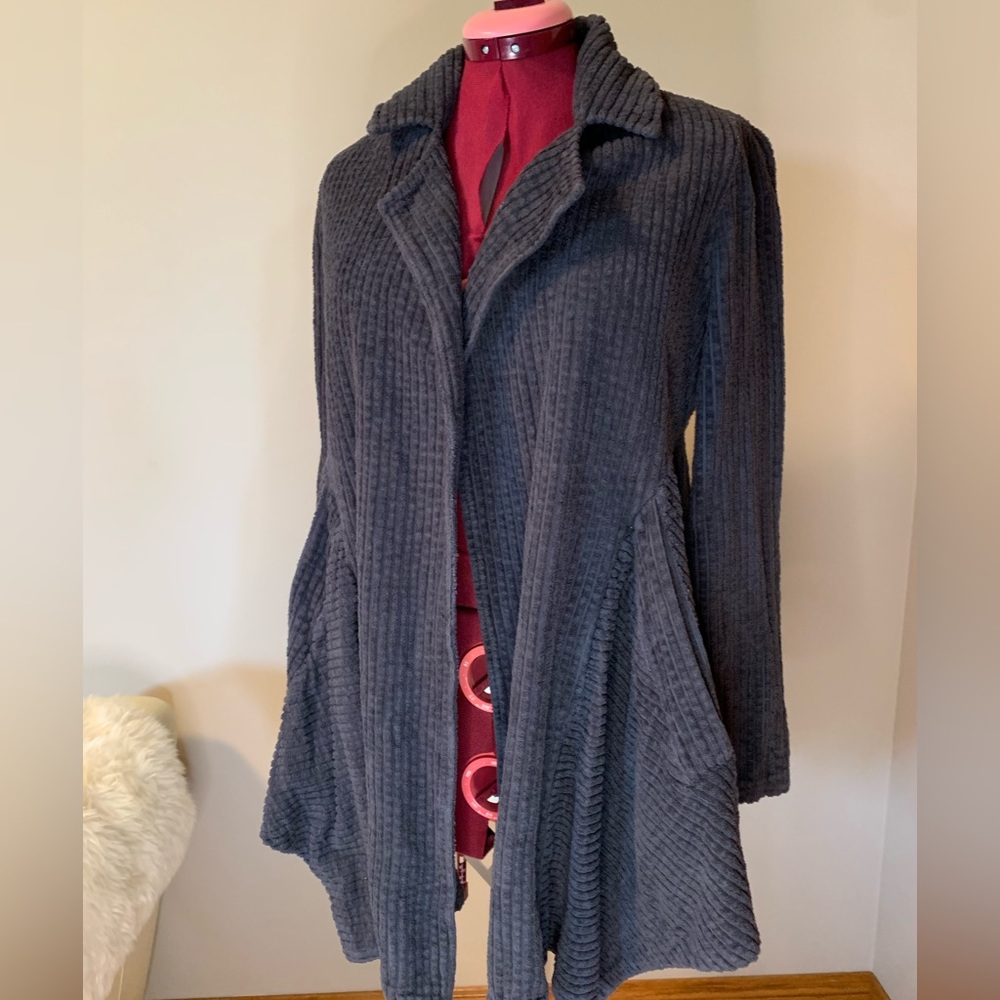 Corduroy comfy grey swing jacket. Flattering waist, side pockets, US made Cotton